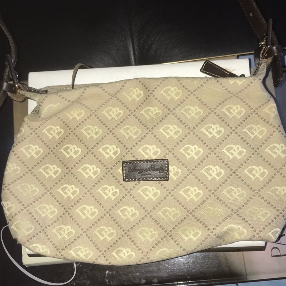 Dooney & Bourke purse